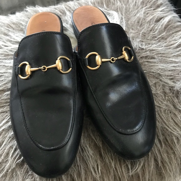 Gucci Shoes - Gucci black loafers
